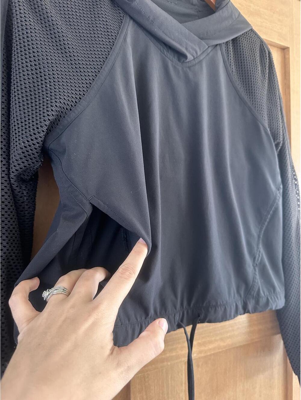 Lululemon Catch a Breeze Hooded Pullover Mesh Sleeves Black Women’s XS LW3BYWS - Picture 5 of 15